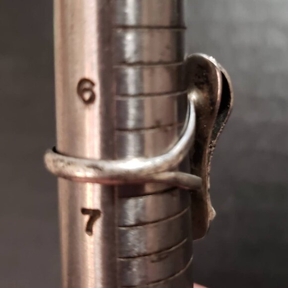 Navajo Mother of Pearl Ring s6.75   (NAR 1437) - Picture 7 of 7